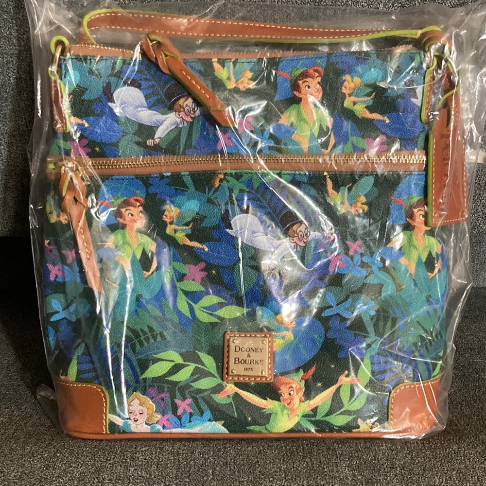 COPY - Dooney & Bourke. Disney Peter Pan